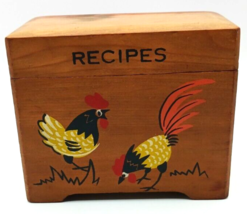 Nevco Hinged Wooden Recipe Box w/Recipes and Index Cards Roosters Japan - £17.07 GBP