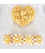 TRUE VINTAGE HEART-SHAPED BAKELITE HAIR COMB + HAND-SEWN SHELLS ON HAIR ... - $187.39 MXN