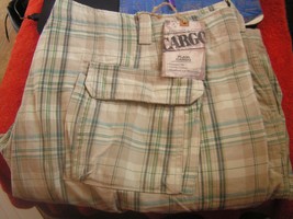 Roundtree &amp; Yorke Mens Size 48 X 11 Plaid Cargo 100% Cotton Shorts $60 MSRP - $19.79