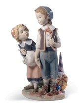 Lladro 01008658 Hansel and Gretel Figurine New - $530.00