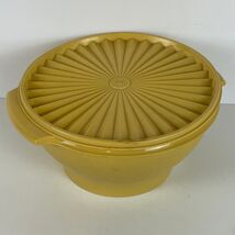 Vintage Tupperware Yellow Salad Storage Container Bowl with Lid 880-1 USA - $10.92