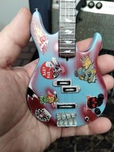 Michael Anthony ( Van Halen ) -rat Rod Personnalisé Bass Guitare 1:4 Échelle~ - £33.62 GBP