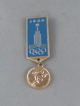 Vintage Summer Olympic Games Pin - Moscow 1980 Running Event - Medallion... - $15.00