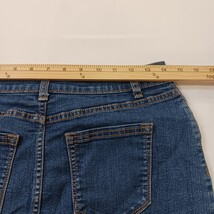 Croft & Barrow Classic Fit Stretch Women's Blue Cotton Blend Denim Skirt Size 4 image 6