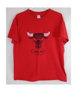 Hardwood Classics By Majestic Red Chicago Bulls T-Shirt Size Large - $18.80