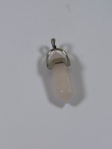 (#208) - ROSE QUARTZ DOUBLE POINT PENDANT - NEW - $187.57 MXN