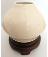 Vintage Asian Dark Wood Footed Display Stand With Cream Colored Vase 3.5... - $44.57