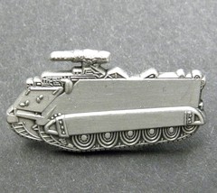 Us Army M-113 Gavin Armored Personnel Carrier Tank Military Vehicle Pin Badge 1&quot; - £4.52 GBP