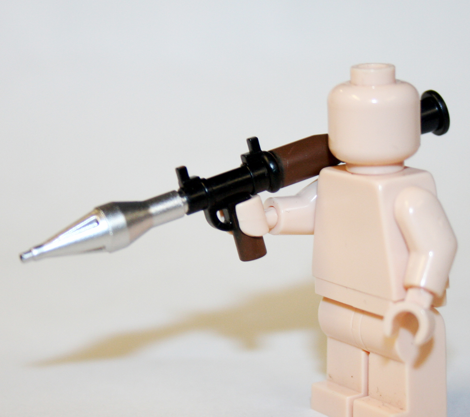 Rocket Anti-Tank Rpg Weapon Military Gun Launcher Army War Minifigure US - $3.84