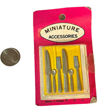 FINELY CRAFTED Silverware Flatware MINIATURE DOLLHOUSE ACCESSORY 1970s NEW - $93.10 MXN