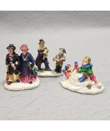 Miniature Winter Snow Playing Country Christmas Village Figurines 2&quot;x2&quot; ... - $382.63 MXN
