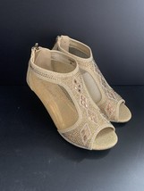 Pierre Dumas Gold Glitter Mesh - Women&#39;s Peep Toe Rhinestone Heels Size 6.5 - $18.70