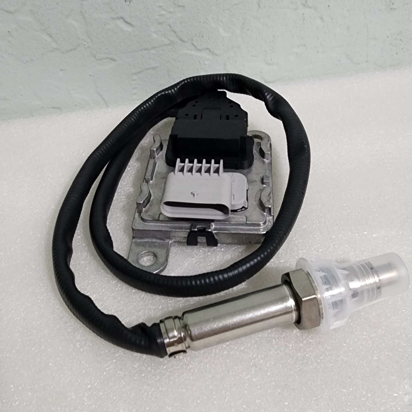Nitrogen Oxide NOx Sensor 12680215 for 2018 2019 Silverado Sierra 2500 3... - $65.41