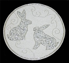 Isaac Mizrahi Bunnies White Silver Beads Sequins Round Beaded Charger Placemat - £23.78 GBP