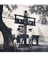 1940 Williamsburg Virginia Public Gaol Jail Prison Pillory Photogravure ... - €25,73 EUR
