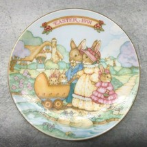 Avon "Springtime Stroll" 1991 Easter Bunny Plate Trimmed In 22K Gold 5" Diameter - $4.99