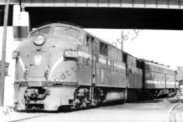 Pennsylvania Railroad PRR 4230 EMD E7A Chicago ILL 1968 Photo - $14.95