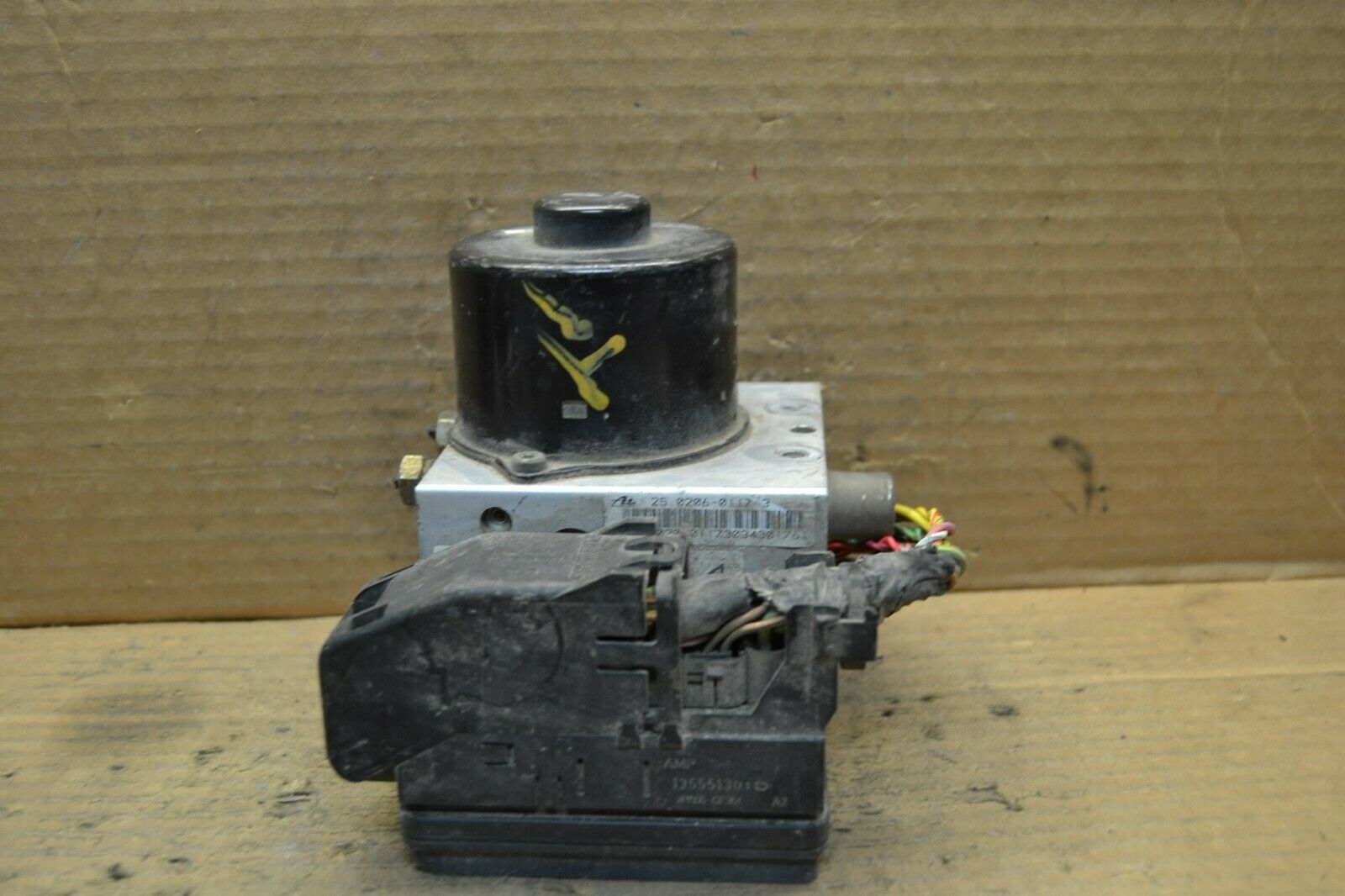 2005 2006 Ford Expedition ABS Pump Control 5L1T2C219AD Module 412-11c3 Item image 4