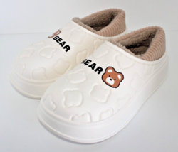 Women&#39;s Size 8.5 White Rubber Cartoon Bear Slipper Faux Fur Lined - $14.01