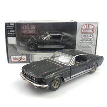 Maisto 1:24 Scale 1967 Ford Mustang GT Car Model Diecast Old Friends 321... - $29.99