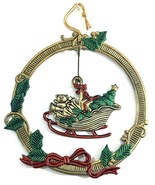 Vintage Russ Heirloom Collection No. 5918 Wreath W/ Sleigh Christmas Orn... - $7.35 CAD