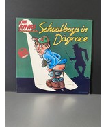 Vintage Vinyl Album Schoolboys in Disgrace by; The Kinks - 1975 RCA - $552.22 MXN