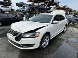 PASSAT    2014 Fob/Remote 1180935 - $38.61