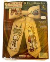 Debbie Mumm Counted Cross Stitch Front Door Bow Snow Friends Christmas W... - $17.99