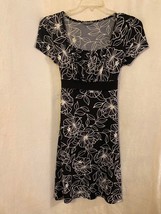 EUC Apt. 9 Black and White Floral Print Dress Size Medium  - £11.62 GBP