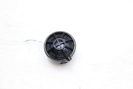 06-12 MERCEDES-BENZ W251 R350 FRONT DOOR MIRROR COVER TWEETER SPEAKER E0536 image 10