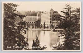 RPPC Vintage Postcard Of Chateau Lake Louise Along Canadian Pacific Railway - £37.27 GBP