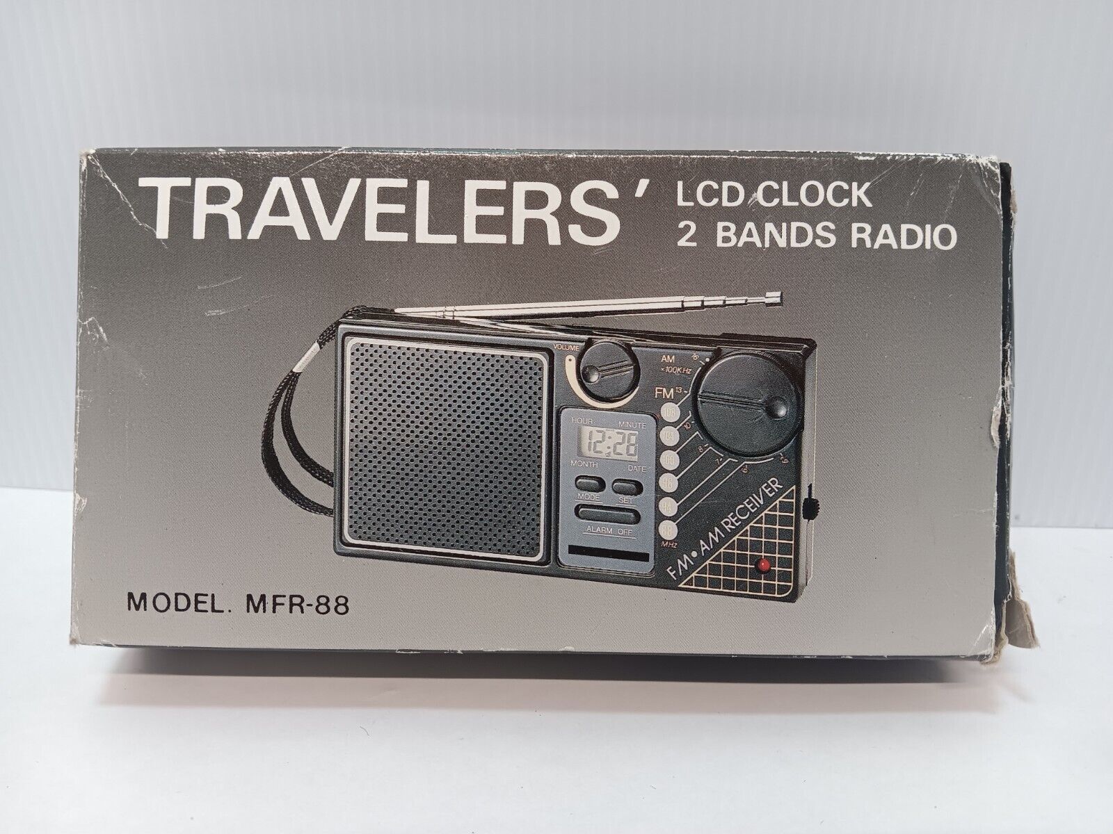 Travelers LCD AM/FM Clock Radio With Alarm Model MFR-88 Tested Works Preowned - £15.17 GBP