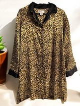 CABERNET Leopard  Animal Print Silky Button Down Nightgown Size M Nights... - $373.95 MXN