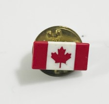 Vintage Canada Maple Leaf Canada  Flag Lapel Pin - $184.53 MXN