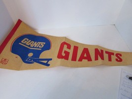 VINTAGE NFL GIANTS FOOTBALL FLAG PENNANT BANNER OLDY HAS FOLDS 30&quot; - £3.07 GBP