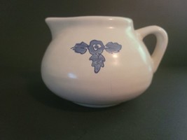 Vintage Pfaltzgraff yorktowne gravy boat - €6,73 EUR