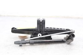 12-17 RANGE ROVER EVOQUE Spare Tire Jack W/Tool F962 image 4