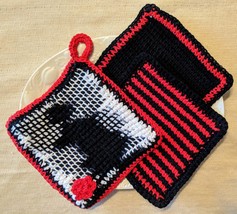 Bold Black, Red and White Potholder and Dishcloth Set; Tunisian Crochet - £11.95 GBP