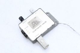 07-09 MERCEDES-BENZ W211 E320 E350 PHONE ANTENNA AMPLIFIER Q9535 image 2