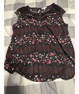 Candie’s Black Red Floral Blouse Women’s Size Large Cap Sleeve Lace Detai - $16.44