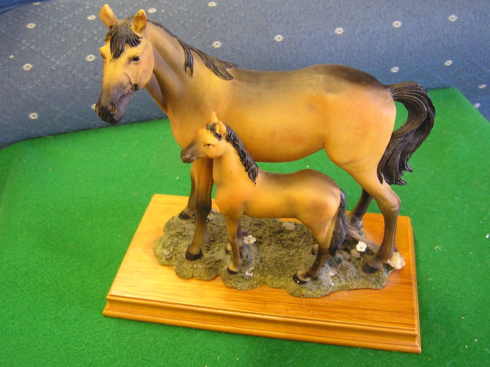 Beautiful HORSE Statue on Wood Base......"Mother and Foal"..................SALE - £15.82 GBP