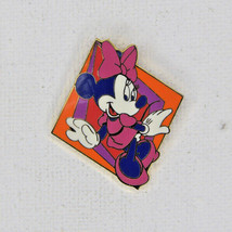 Disney 2002 Kooky Minnie Dressed In Pink Smiling As She Poses Pin#11744 - $10.40
