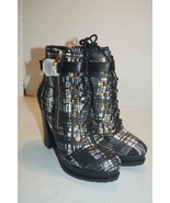 Shoedazzle Black White Plaid School Girl Bootie Block Heel Size 7.5 Brea... - $40.43 CAD