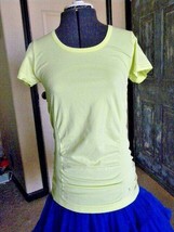 Danskin Now Women&#39;s Semi-Fitted Neon Yellow Short Sleeve Lg 12-14 Workou... - £4.70 GBP