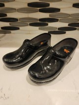 Dansko - Xp Size 39 - Patent Leather Clogs Shoes Womens Work - $29.77