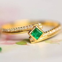 2Ct Princess Simulated Emerald Solitaire Engagement Ring 14k Yellow Gold Plated - £72.36 GBP