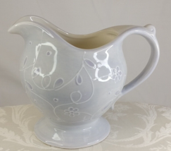 Vtg. Pitcher Lavander Lilac Embossed Esquisit Excellent Condition 6.5x8&quot; - £15.02 GBP