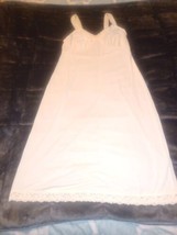 Vintage Shadowline Long Gown Lace Ivory Size 34 26&quot; - $34.00