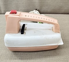 Westinghouse Pink White Hand Mixer Vintage Tested &amp; Works 3 Speed PM-561... - $612.05 MXN