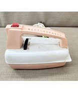 Westinghouse Pink White Hand Mixer Vintage Tested &amp; Works 3 Speed PM-561... - $612.05 MXN
